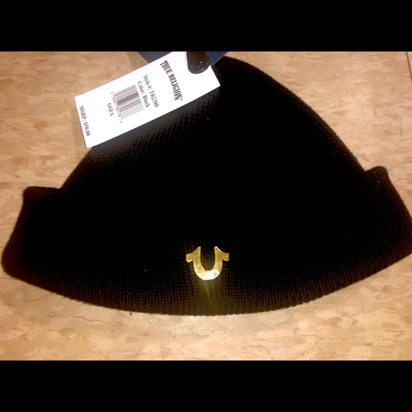 black true religion beanie